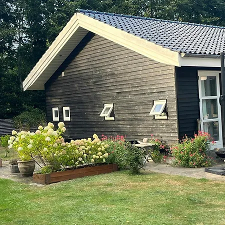 With Sauna Near Anneberg *